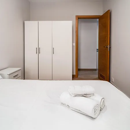 Piso Moderno Cerca De La Estacion Apartment